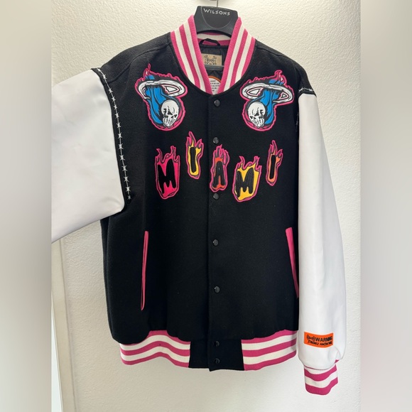 Miami Graphic Bomber Jacket - Black and White 100% wool - Picture 2 of 10